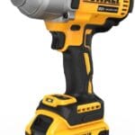 DEWALT 20V MAX Cordless Impact Wrench Kit, 20V MAX, 1:2 Hog Ring With 4-Mode Speed, Includes Battery, Charger and Kit Bag (DCF900P1)